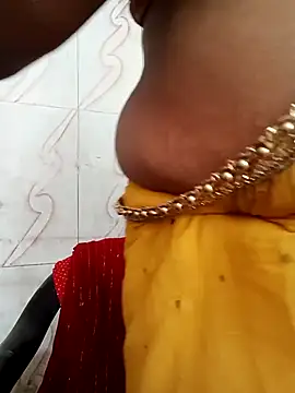 Snapshot of Haseena_Baby chatting on February 21, 2026, 3:19 am Haseena Baby online show from February 21, 2026, 3:19 am