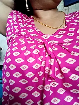 Snapshot of Haseena_Baby chatting on February 13, 2026, 6:46 am Haseena Baby online show from February 13, 2026, 6:46 am