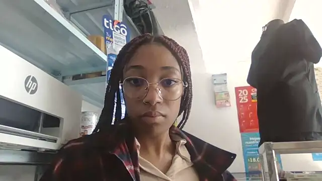 esmeralda-bk online show from March 12, 2025, 8:20 pm