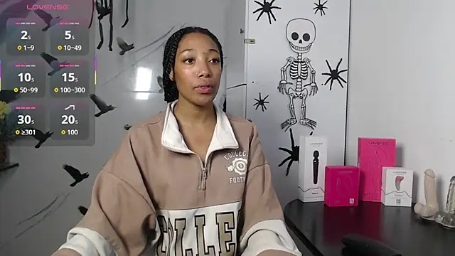 esmeralda-bk online show from October 15, 2025, 7:44 pm