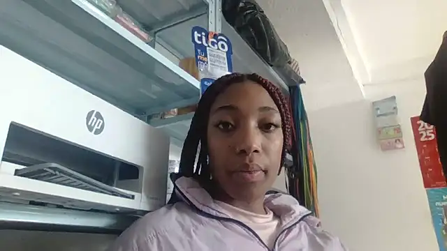 esmeralda-bk online show from March 14, 2025, 9:32 pm