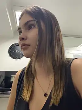 Aitana Hilton  online show from March 12, 2025, 11:43 am