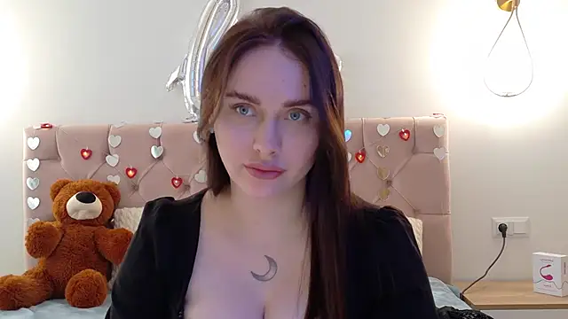 Lilliana Moon online show from February 28, 2025, 11:03 am