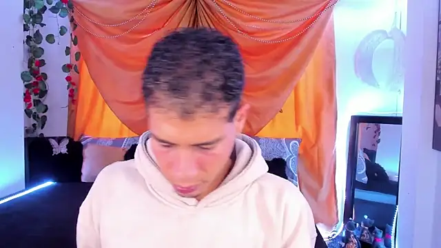 Ethan Boyy online show from October 10, 2025, 7:58 pm