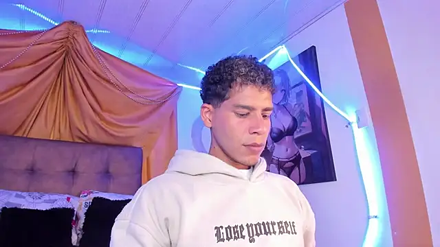 Ethan Boyy online show from September 27, 2025, 10:27 pm