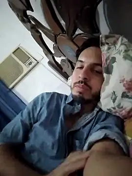 alejo5288 online show from October 9, 2025, 12:44 am