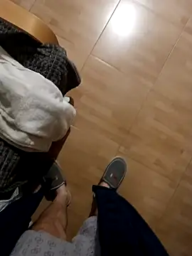 Snapshot of xxxxGuruxxxx chatting on March 19, 2025, 11:47 pm xxxxGuruxxxx online show from March 19, 2025, 11:47 pm