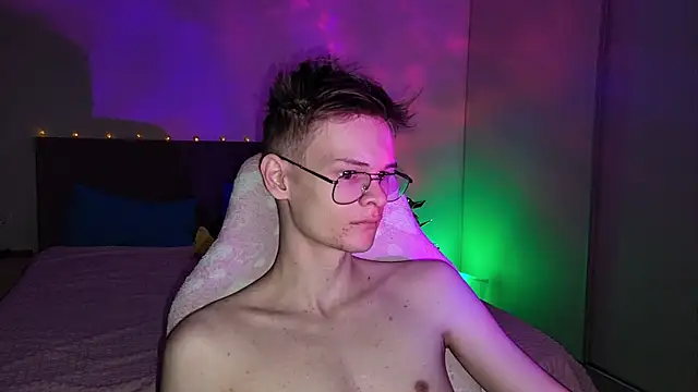 Snapshot of Wild_boar1 chatting on February 20, 2025, 3:30 pm Wild boar1 online show from February 20, 2025, 3:30 pm