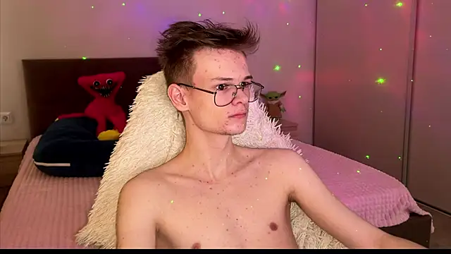 Snapshot of Wild_boar1 chatting on March 10, 2025, 9:01 am Wild boar1 online show from March 10, 2025, 9:01 am