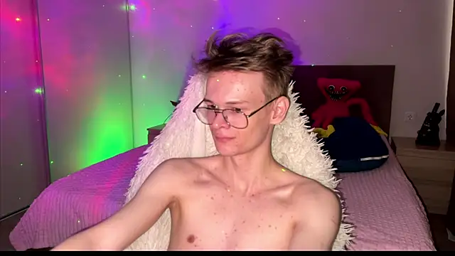 Snapshot of Wild_boar1 chatting on March 13, 2025, 3:11 am Wild boar1 online show from March 13, 2025, 3:11 am