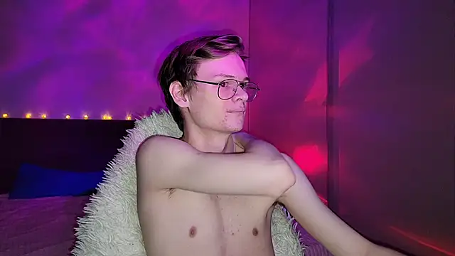 Snapshot of Wild_boar1 chatting on January 21, 2025, 7:50 pm Wild boar1 online show from January 21, 2025, 7:50 pm