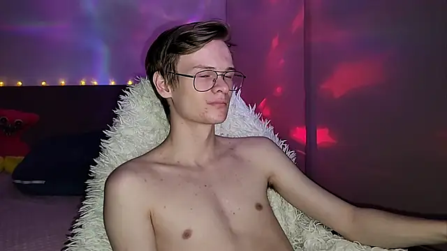 Snapshot of Wild_boar1 chatting on January 22, 2025, 10:05 pm Wild boar1 online show from January 22, 2025, 10:05 pm