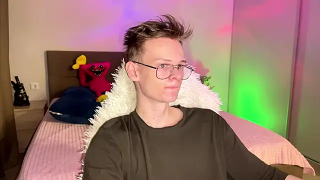 Snapshot of Wild_boar1 chatting on March 3, 2025, 5:31 pm Wild boar1 online show from March 3, 2025, 5:31 pm