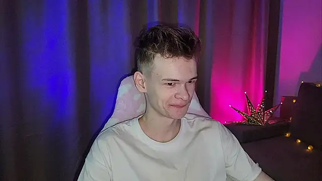 Snapshot of Wild_boar1 chatting on February 15, 2025, 9:28 pm Wild boar1 online show from February 15, 2025, 9:28 pm