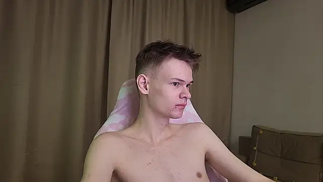 Snapshot of Wild_boar1 chatting on February 6, 2025, 8:13 pm Wild boar1 online show from February 6, 2025, 8:13 pm