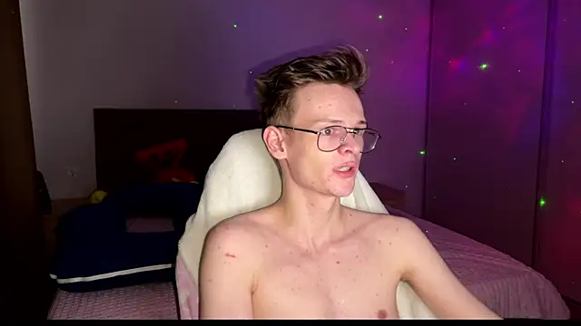 Snapshot of Wild_boar1 chatting on March 21, 2025, 1:45 pm Wild boar1 online show from March 21, 2025, 1:45 pm