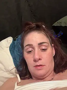 Snapshot of Sapphire2790 chatting on February 13, 2025, 8:17 am Sapphire2790 online show from February 13, 2025, 8:17 am