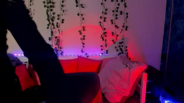 Snapshot of Sahara_Shields chatting on February 27, 2025, 10:11 am Sahara Shields online show from February 27, 2025, 10:11 am