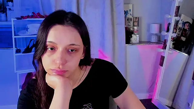 Sahara Shields online show from March 29, 2026, 7:21 am