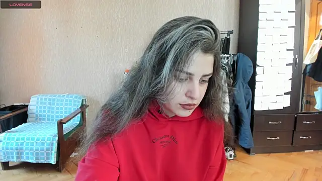  Roselina  online show from April 30, 2026, 9:05 am