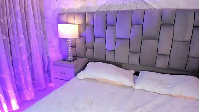 MattThompsonn online show from April 3, 2026, 6:42 am