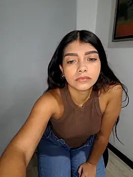 IslaBlaze online show from September 24, 2025, 2:29 am