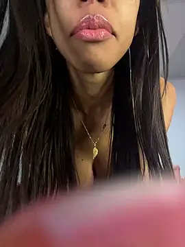 Keyler True18 online show from March 15, 2026, 11:06 am