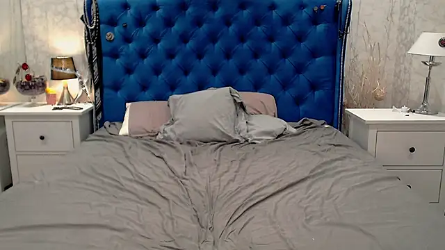 via mayer  online show from January 6, 2026, 12:14 am