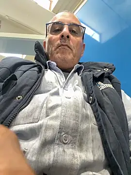 sempreilmio2 online show from September 30, 2025, 10:43 am