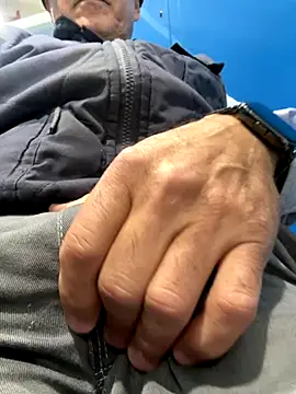 sempreilmio2 online show from November 17, 2025, 11:47 am