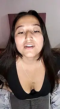 Tamara2331 online show from January 26, 2025, 11:50 pm
