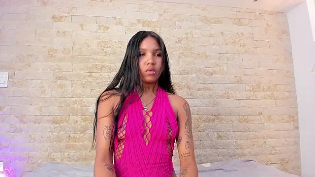 Snapshot of pocahontas_pow chatting on November 12, 2025, 11:58 am pocahontas pow online show from November 12, 2025, 11:58 am