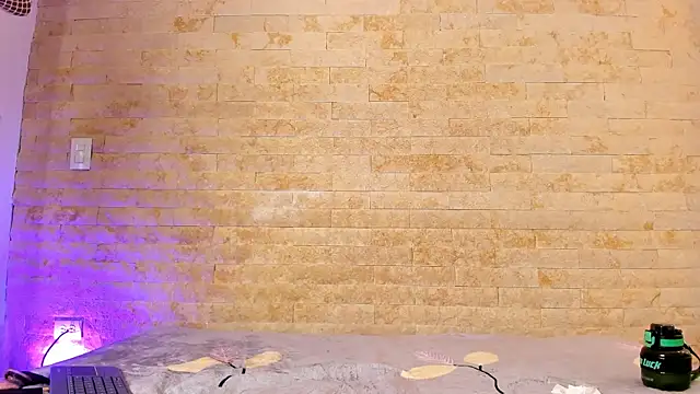 Snapshot of pocahontas_pow chatting on September 24, 2025, 11:50 am pocahontas pow online show from September 24, 2025, 11:50 am