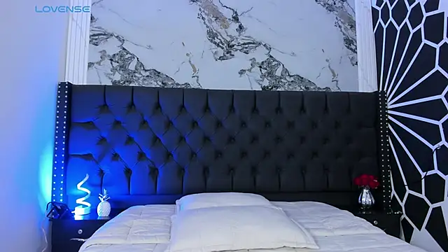 EthaanCox online show from March 24, 2026, 8:09 pm