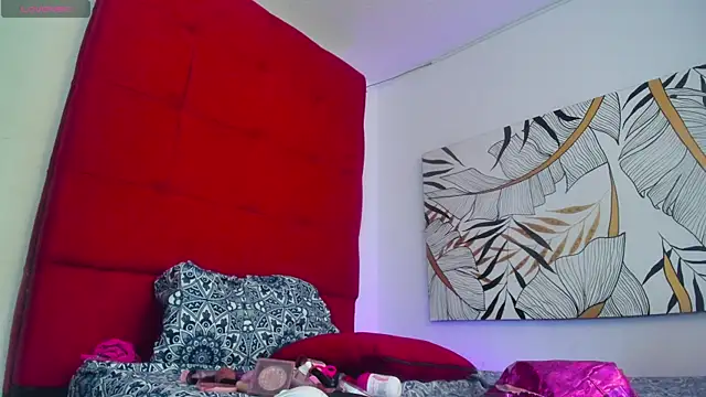 wandaliones online show from April 18, 2026, 7:40 pm