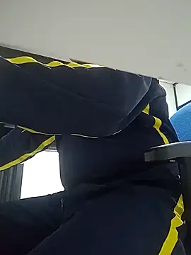 Jinenez online show from November 25, 2025, 2:45 am