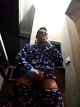 Santanacumxplod online show from March 19, 2025, 1:43 am