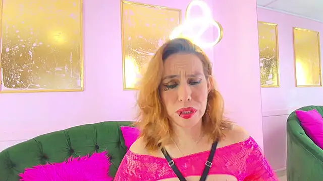 scarlette69 online show from October 1, 2025, 8:24 pm