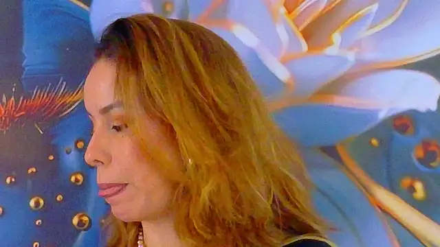 scarlette69 online show from January 18, 2026, 8:23 pm