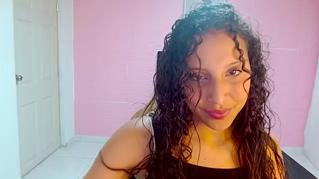 DULCE1609 online show from March 13, 2025, 8:00 pm