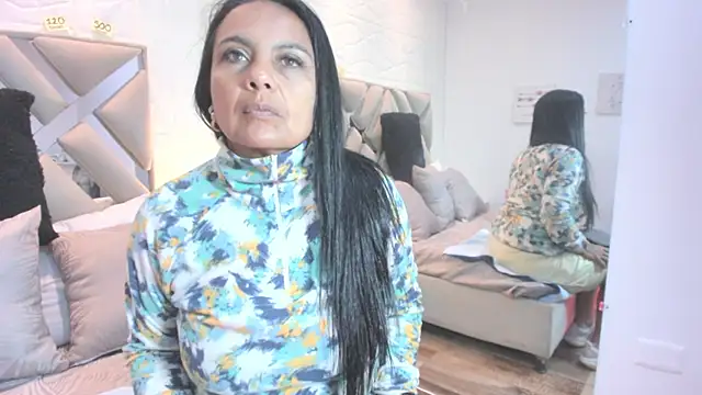 raquell moore online show from September 17, 2025, 11:34 am