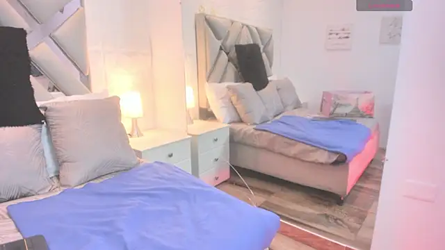 raquell moore online show from September 20, 2025, 11:37 am