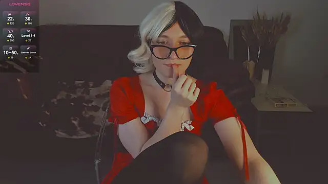 Snapshot of foxy_jpg chatting on March 3, 2025, 11:24 pm foxy jpg online show from March 3, 2025, 11:24 pm