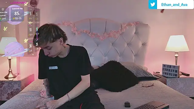 ethan and ava online show from September 18, 2025, 1:25 pm