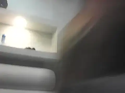 VittoriaTaylor online show from February 25, 2025, 10:59 am