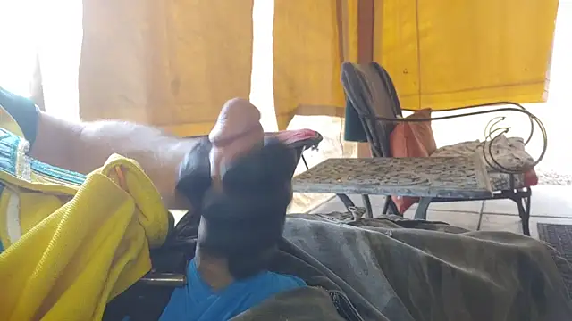 bwcbeat83 online show from April 12, 2026, 8:45 pm