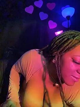 xoxoHotCoCo online show from February 22, 2026, 7:22 am