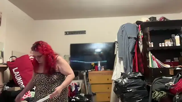 assntitz333 online show from April 12, 2026, 9:23 am