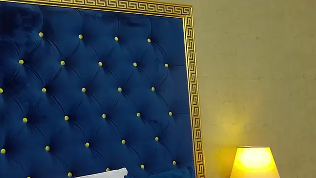 Annabellerise online show from March 4, 2025, 6:07 pm