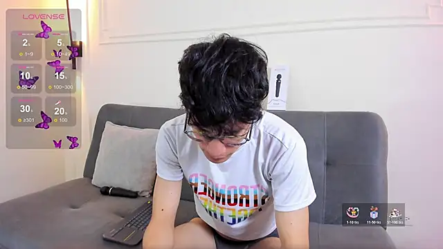 Cum hunters online show from November 16, 2025, 3:44 am